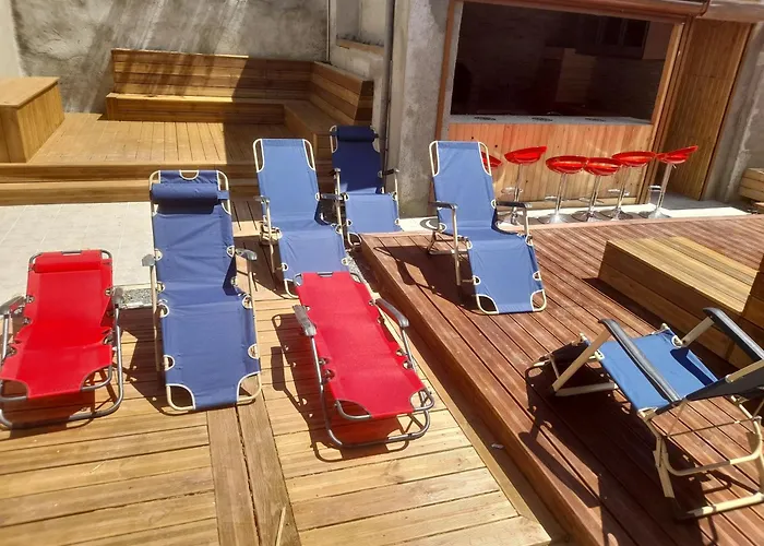 Le Zébresse Сasa de vacaciones Combrand